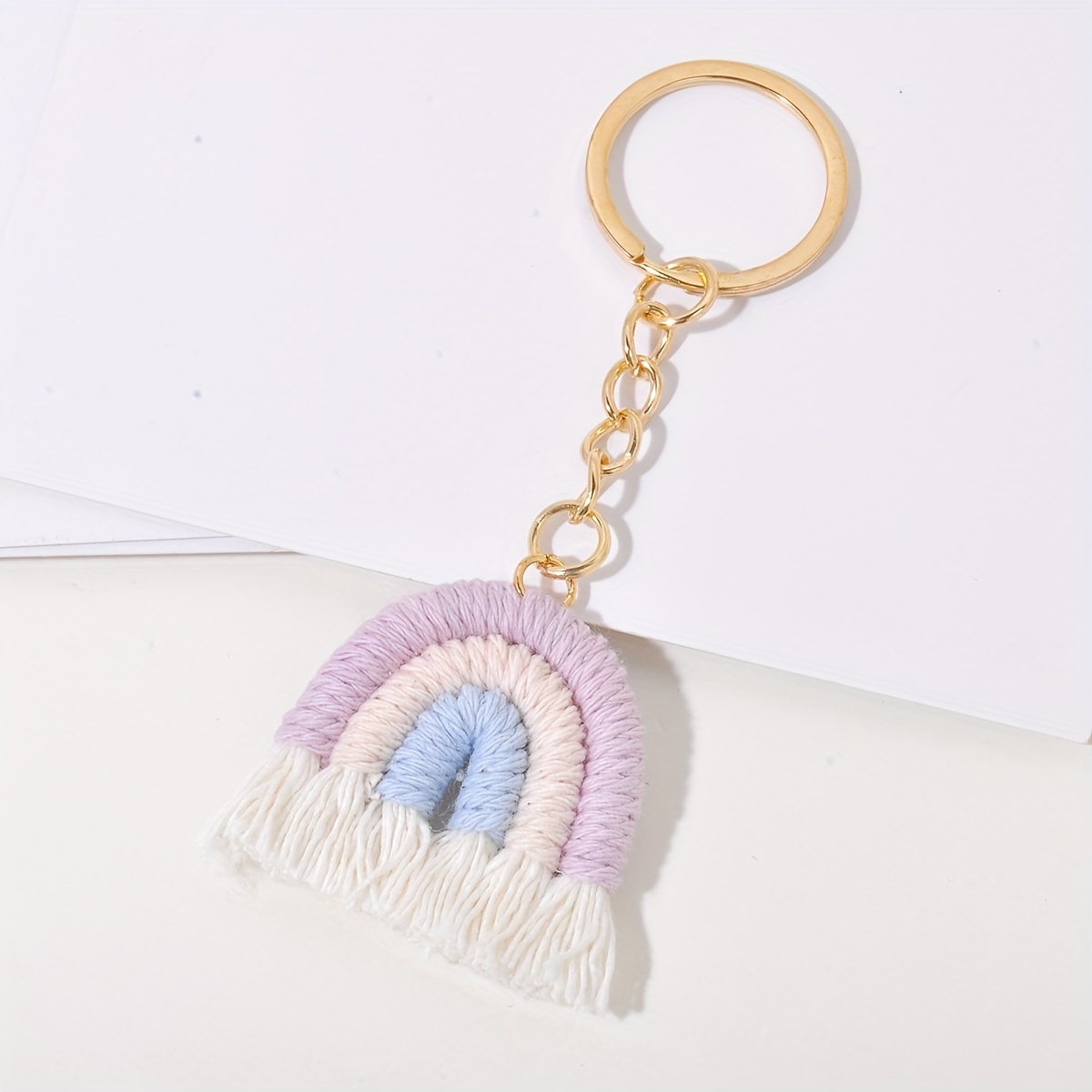 

1pc Handwoven Tassel Rainbow Keychain Candy Color Alloy Car Keyring Bag Backpack Hanging Pendant Gift Accessories For Women Daily Use