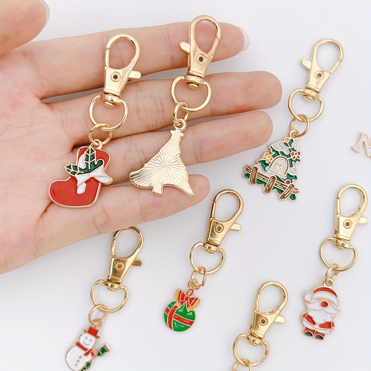 20pcs Christmas Series Keychain Cute Metal Key Ring Purse Bag Backpack Car Key Charm Christmas Tree Decoration Accessory Party Favors Gift,Temu