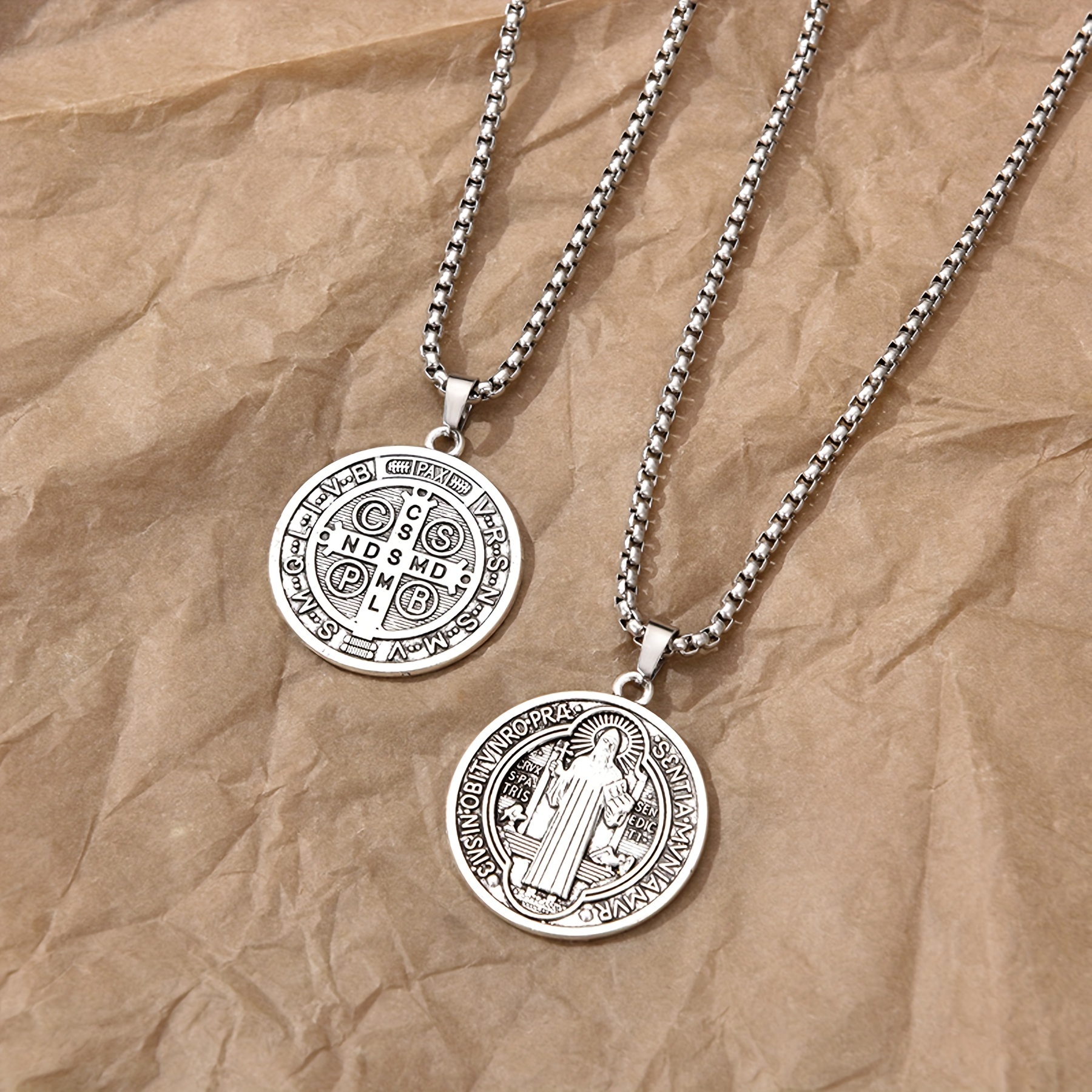 1 Banhado A Prata Masculino Vintage Punk Personalidade Moda Medalha Medalhão Pingente Colar, Corrente De Caixa De Aço Inoxidável, Requintado Masculino Feminino Moda Colar De Graças detalhes 1