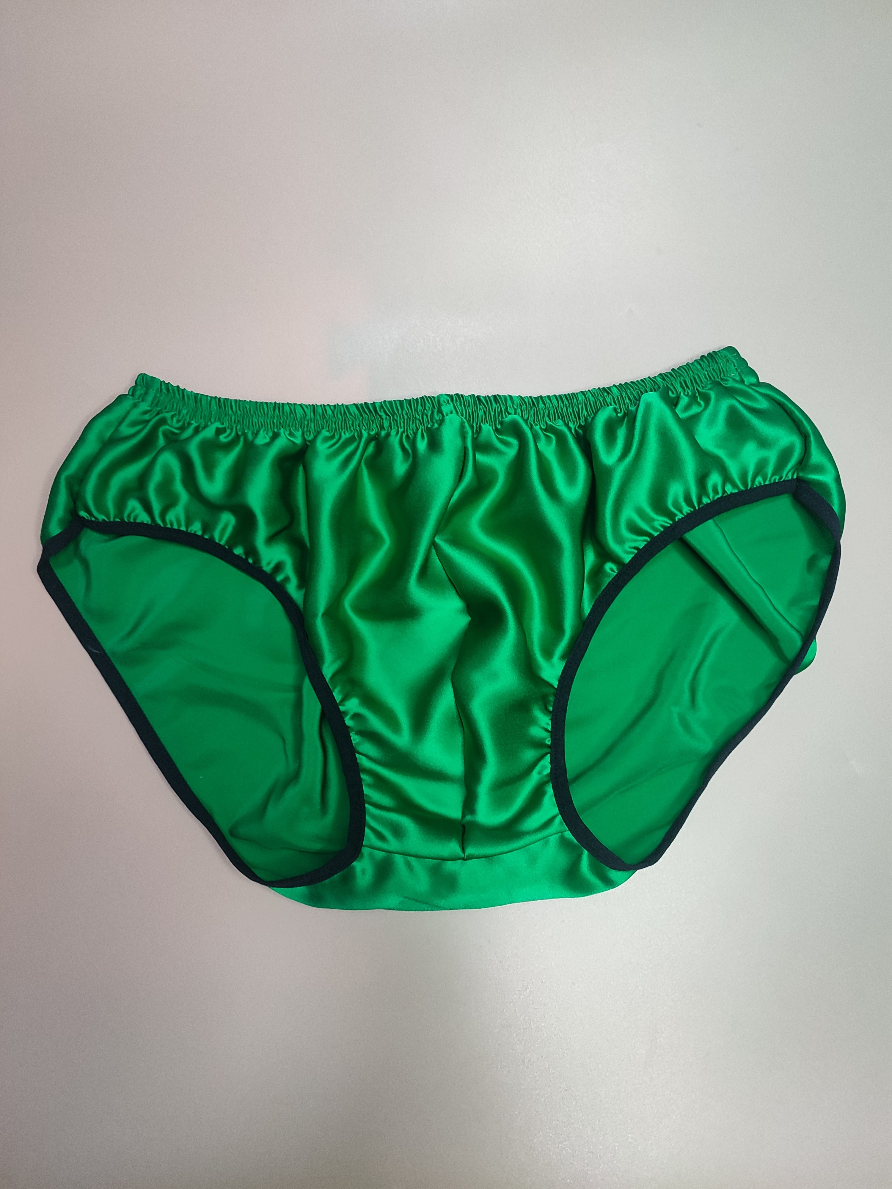 Men's Mulberry Silk Basic Low waist Briefs Men's Underwear - Temu United  Kingdom