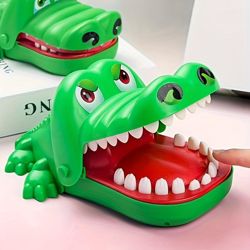 KOMUNJ Jeu de jouets de crocodile pour enfants mord au hasard les doigts  jeu amusant jouet pour jeu familial, jeu de fête, fille et garçon, cadeau