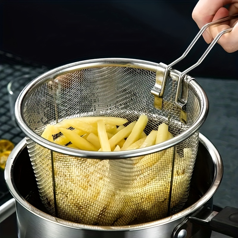 

1pc, Frying Basket, Stainless Steel Frying Basket, Kitchen Steam Rinse Strain, Household Fry Basket Strainer, Kitchen Cooking Tool For Fried Food, Kitchen Stuff, Kitchen Gadgets