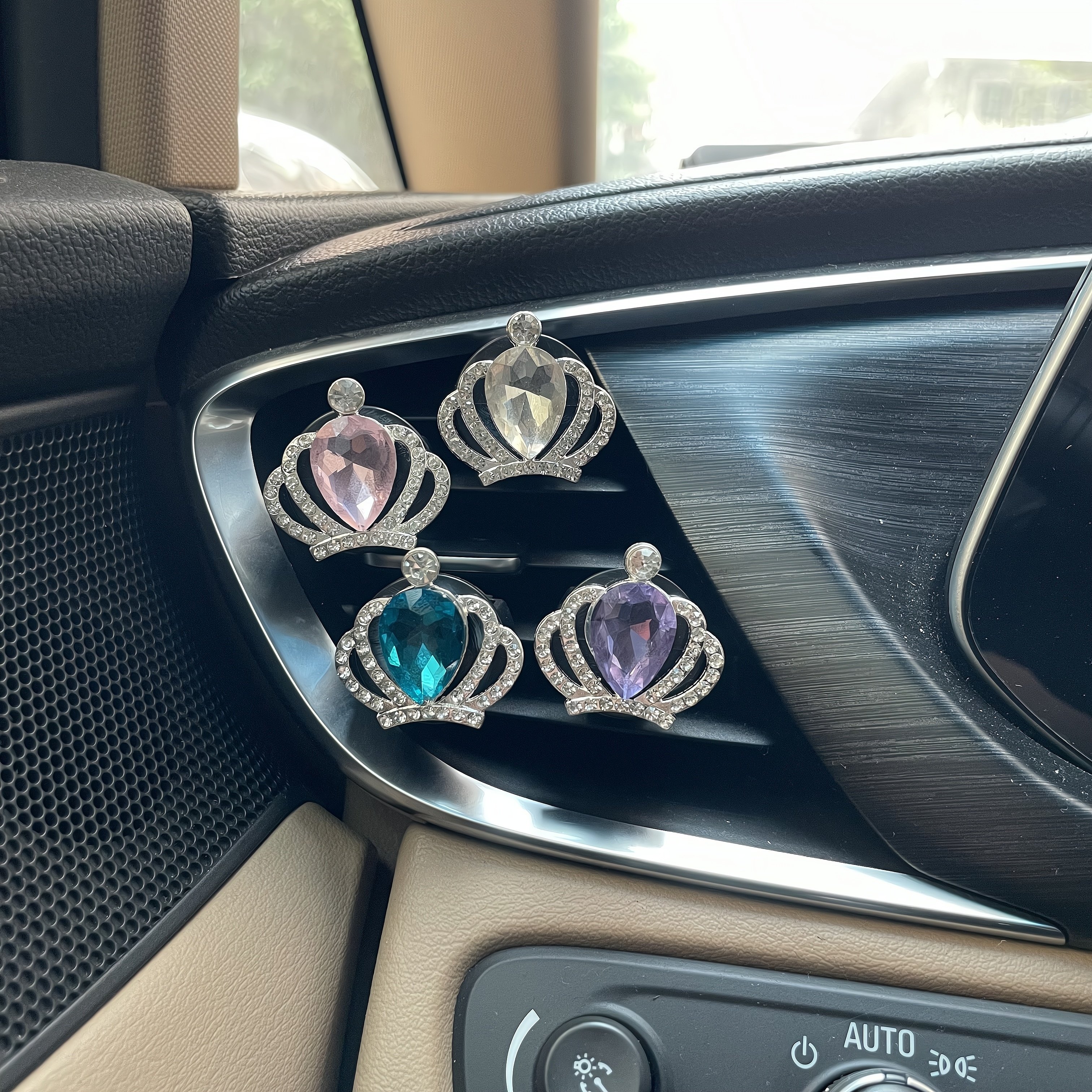 1 Set Shining Crystal Crown Auto Luftauslass Aromatherapie Diffusor,  Lufterfrischer, Damen Auto Dekoration, Mit 4 Aromatherapie Tabletten, Kostenloser  Versand Für Neue Benutzer