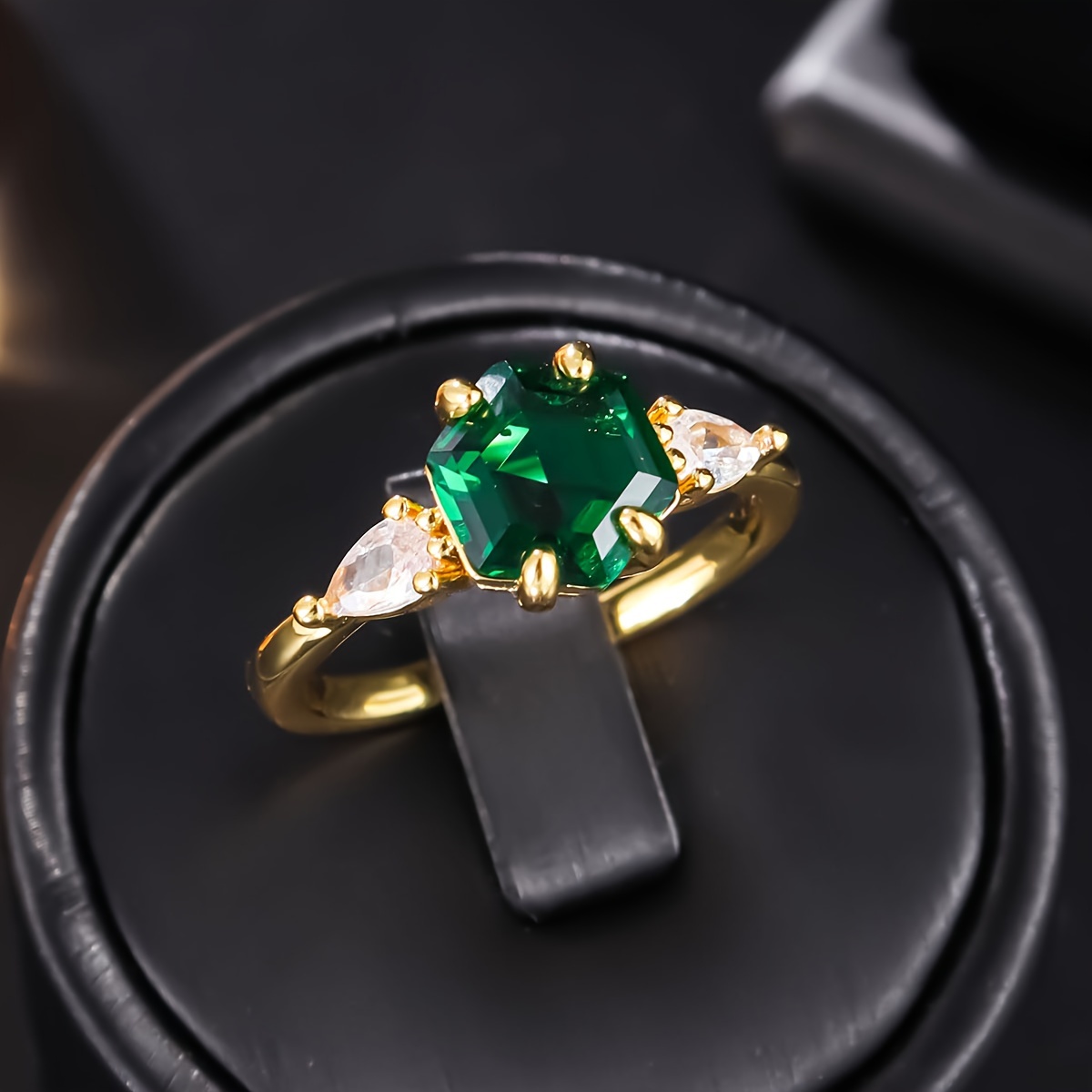Buy GIVA Sterling Silver Emerald Green Stone Ring For Mens Online-vinhomehanoi.com.vn