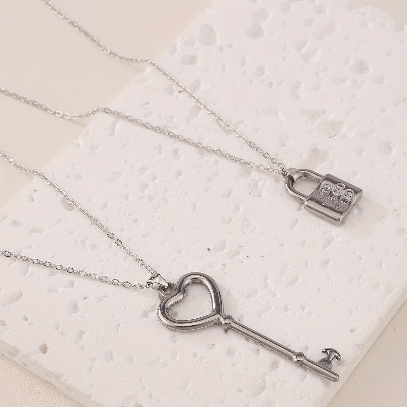 Tiffany Co Silver Heart Key Locks Necklace Pendant Charm Chain Gift Pouch  Love