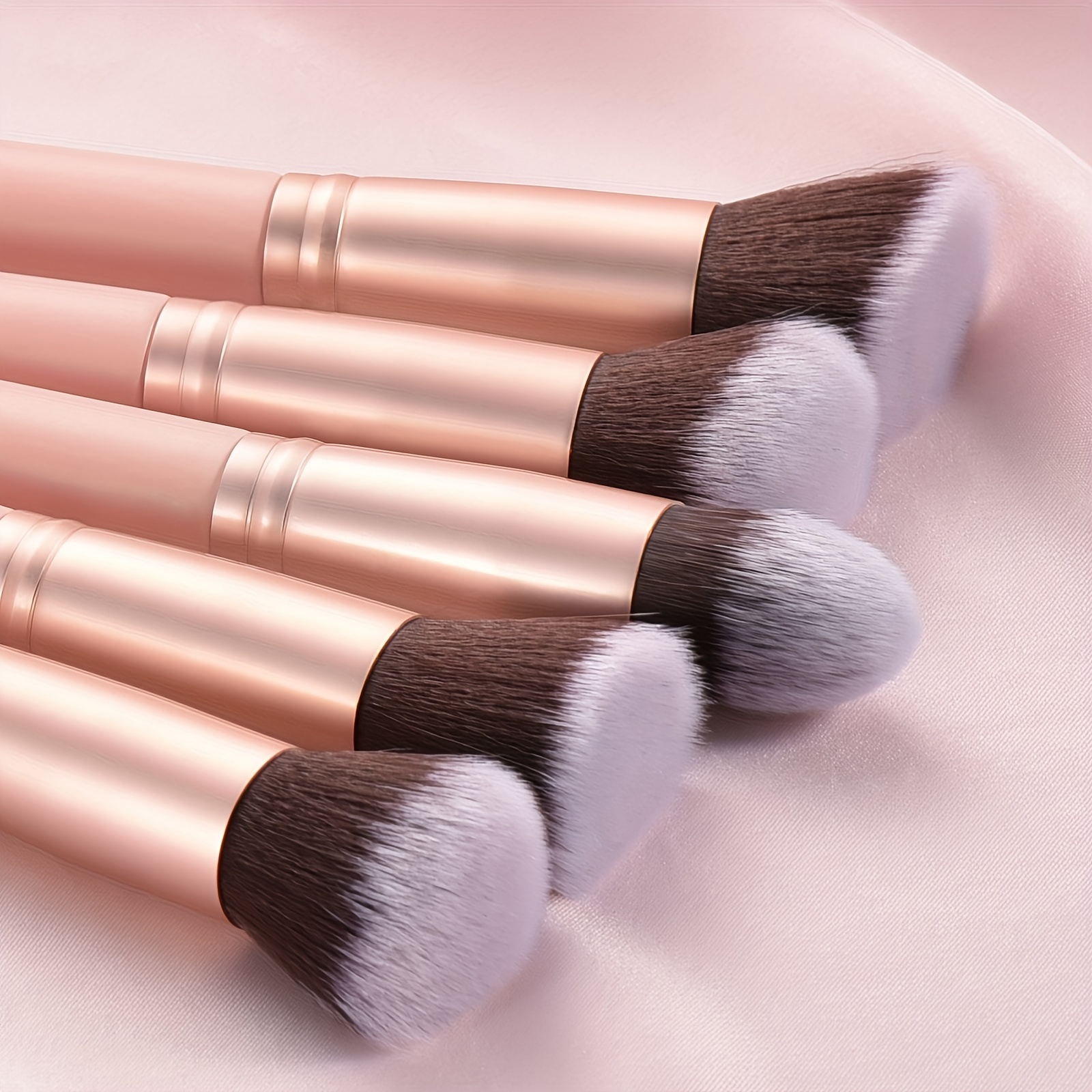 Makeup Brush Beauty Sponge Cleaning Tool Foundation Brush Set