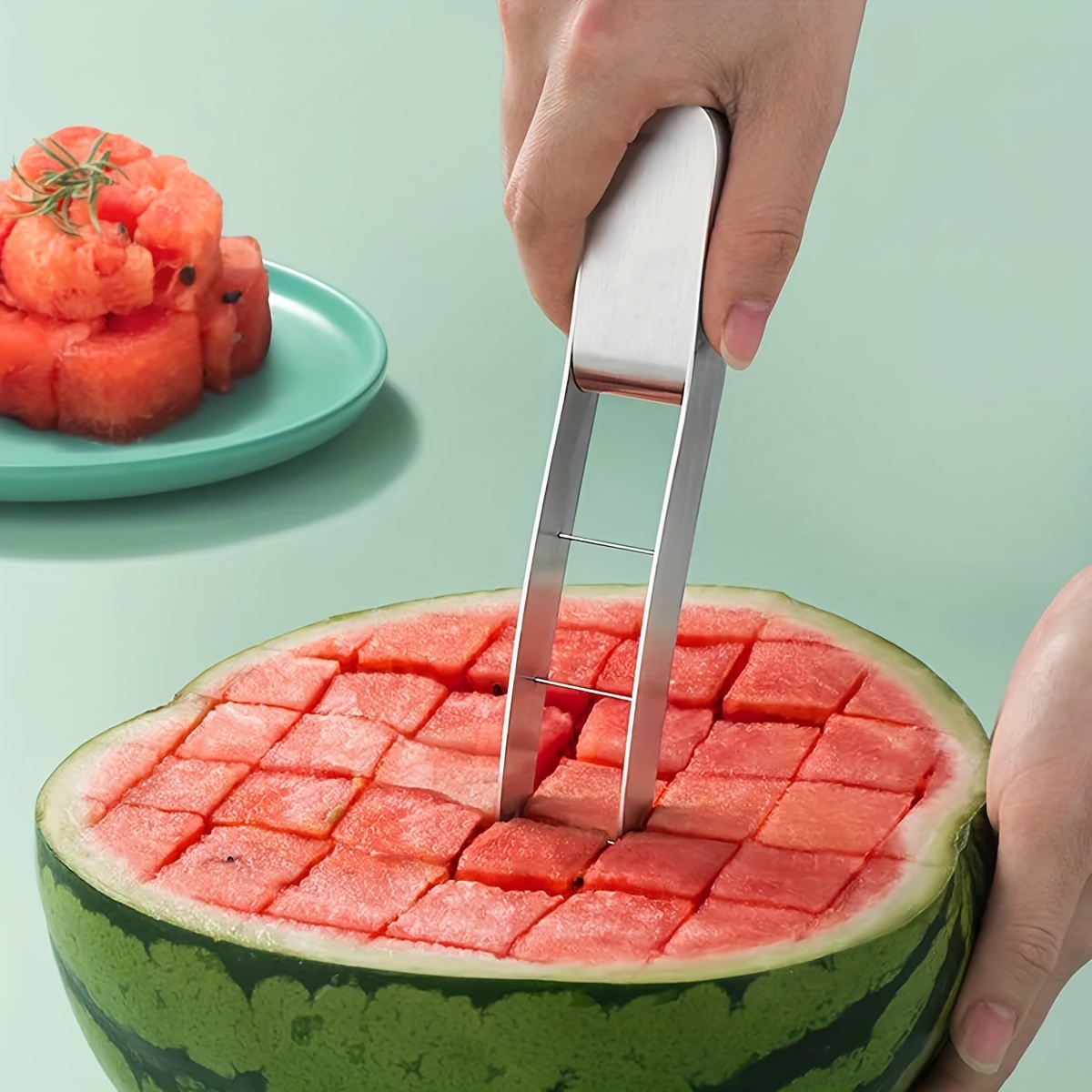 

1pc, Quick And Safe Watermelon Cutter - Stainless Steel Cube Cutter For Fruit Salad And Melon - Kitchen Gadget And Accessory For Easy Slicing And Cutting