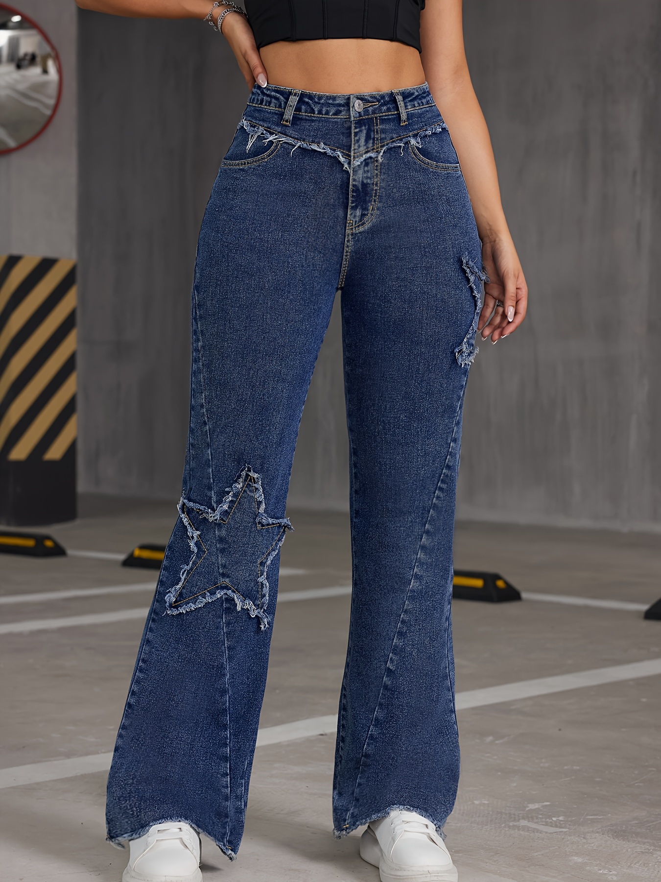 Flared jeans with star patchwork on the back - Blue / S