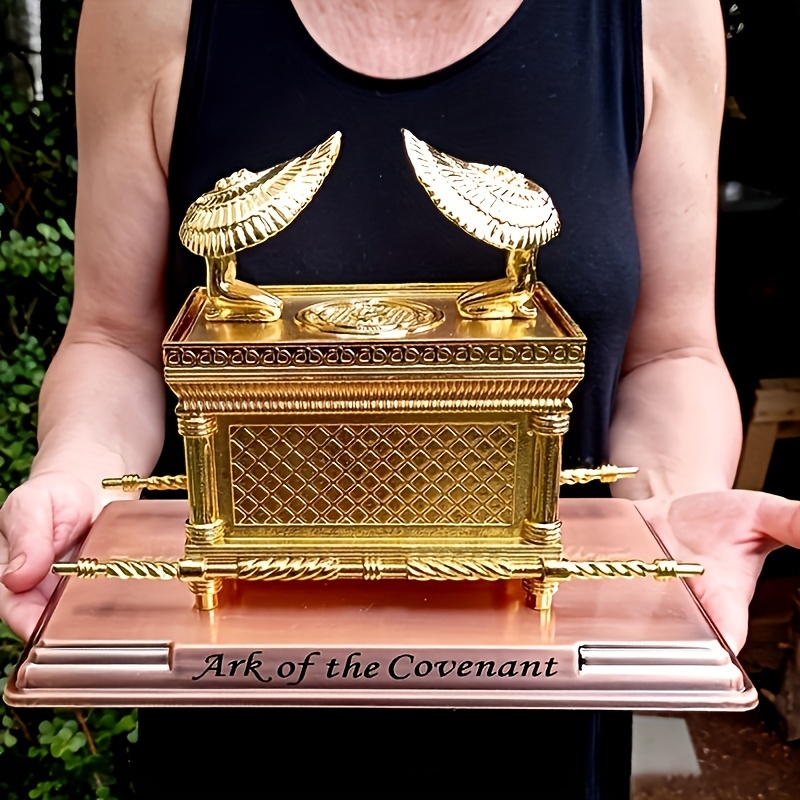 The Ark Of The Covenant Statue Is Plated With Gold And Copper Brackets, Jerusalem Duplicates Jewish Statue Testimony, Jewish Israel Gifts