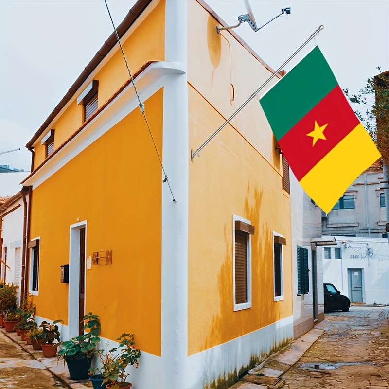 Drapeau CAMEROUN - Cameroon Flag -145 cm X 90 cm - Livraison