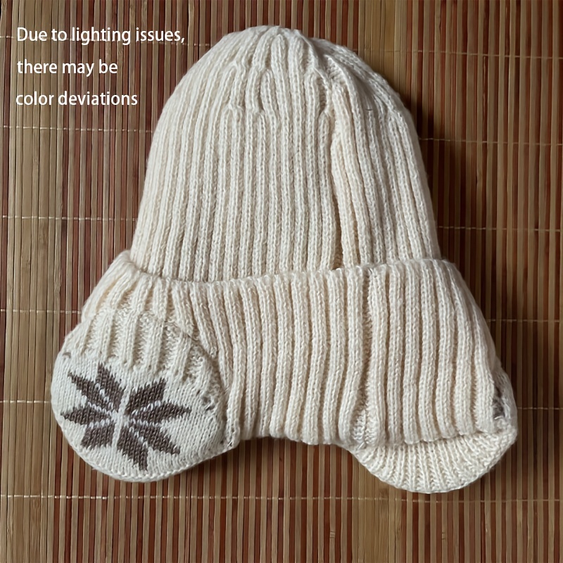 Fashionable Ear Protection Windproof Knit Beanie Hat With Animal