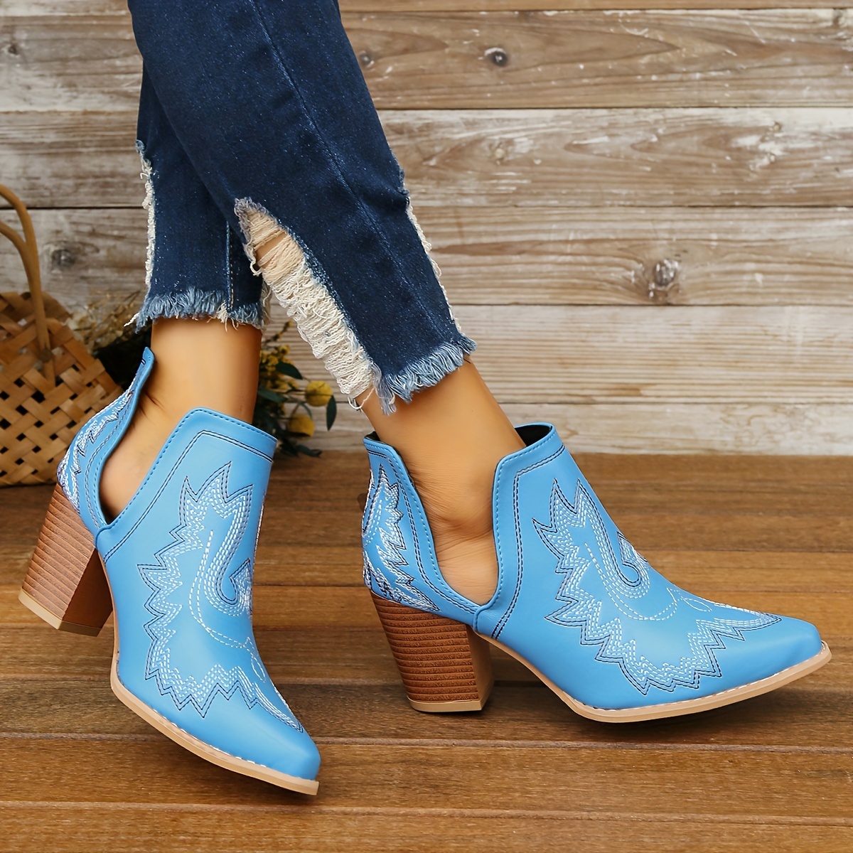 Agate low sale ankle boots