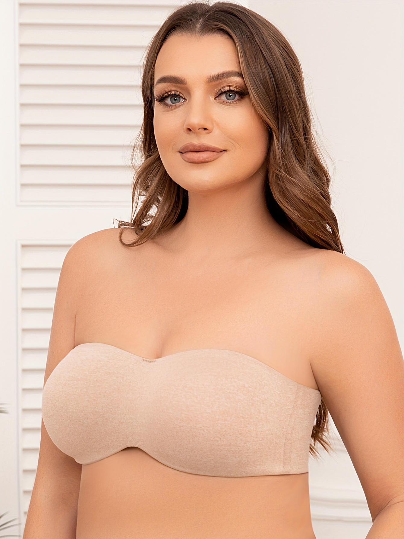 Women‘s Plus Size Solid Strapless Underwire Bra with Removable Soft Pads  and Translucent Straps - Comfortable and Stylish