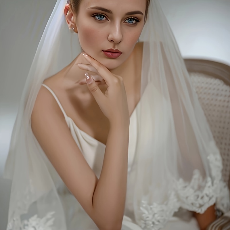 Two Layer Lace Short Bridal Veil With Comb Elbow Length Wedding