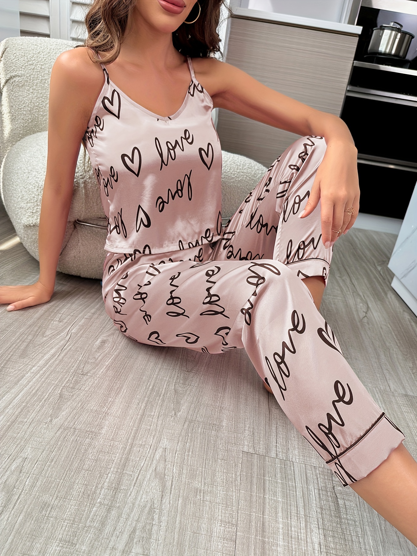 Conjunto de pijama pantalones con top con bordado de letra de