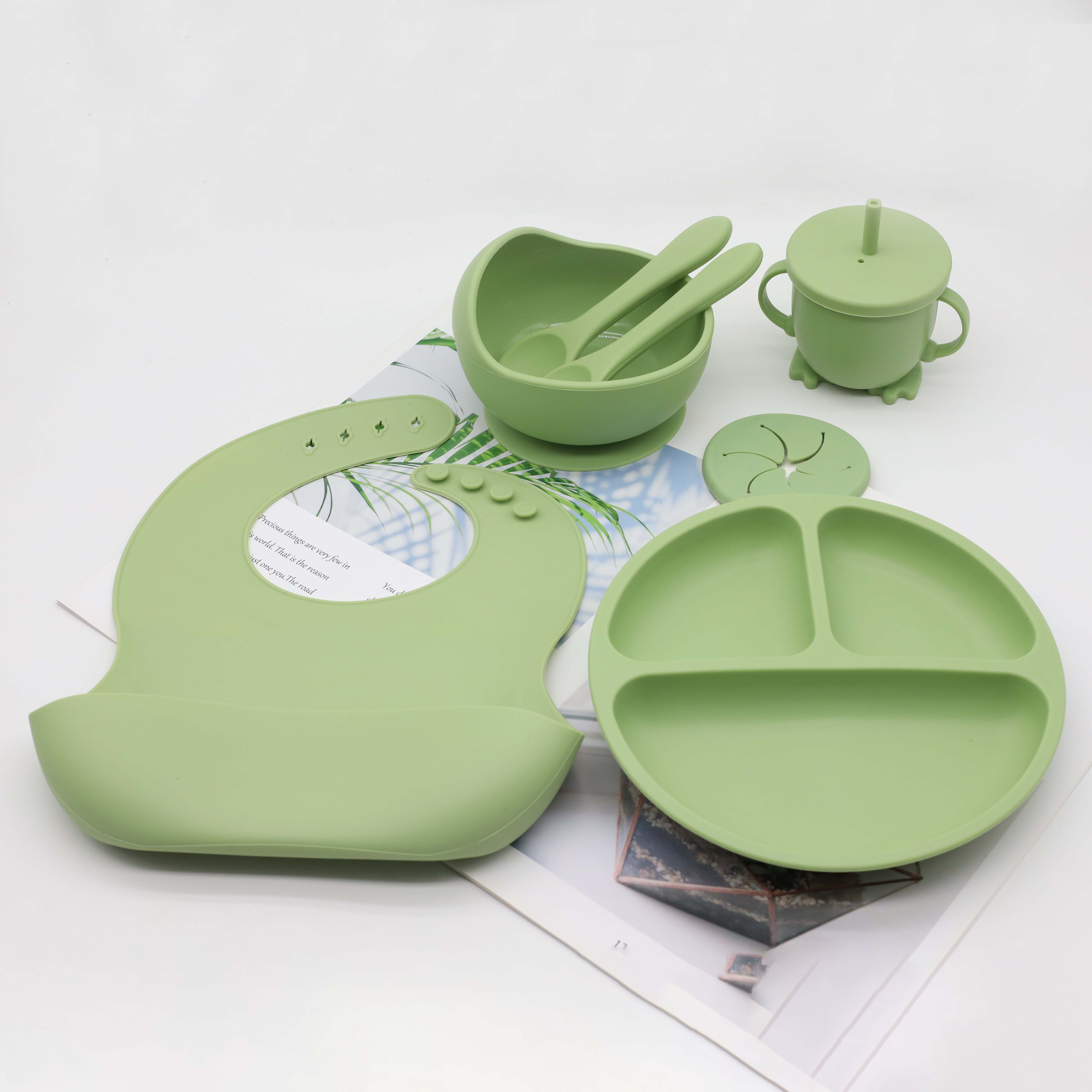 Acheter Bol en Silicone pour bébé, sans BPA, qualité alimentaire, cuillère,  bol, bavoir, plaque d'aspiration, vaisselle d'entraînement, plat  d'alimentation pour bébé, 4 pièces/ensemble