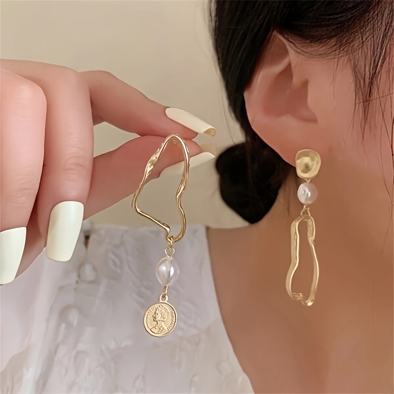 

Unique Asymmetric Round With Imitation Pearl Design Dangle Earrings Alloy Jewelry Elegant Sexy Style Female Gift