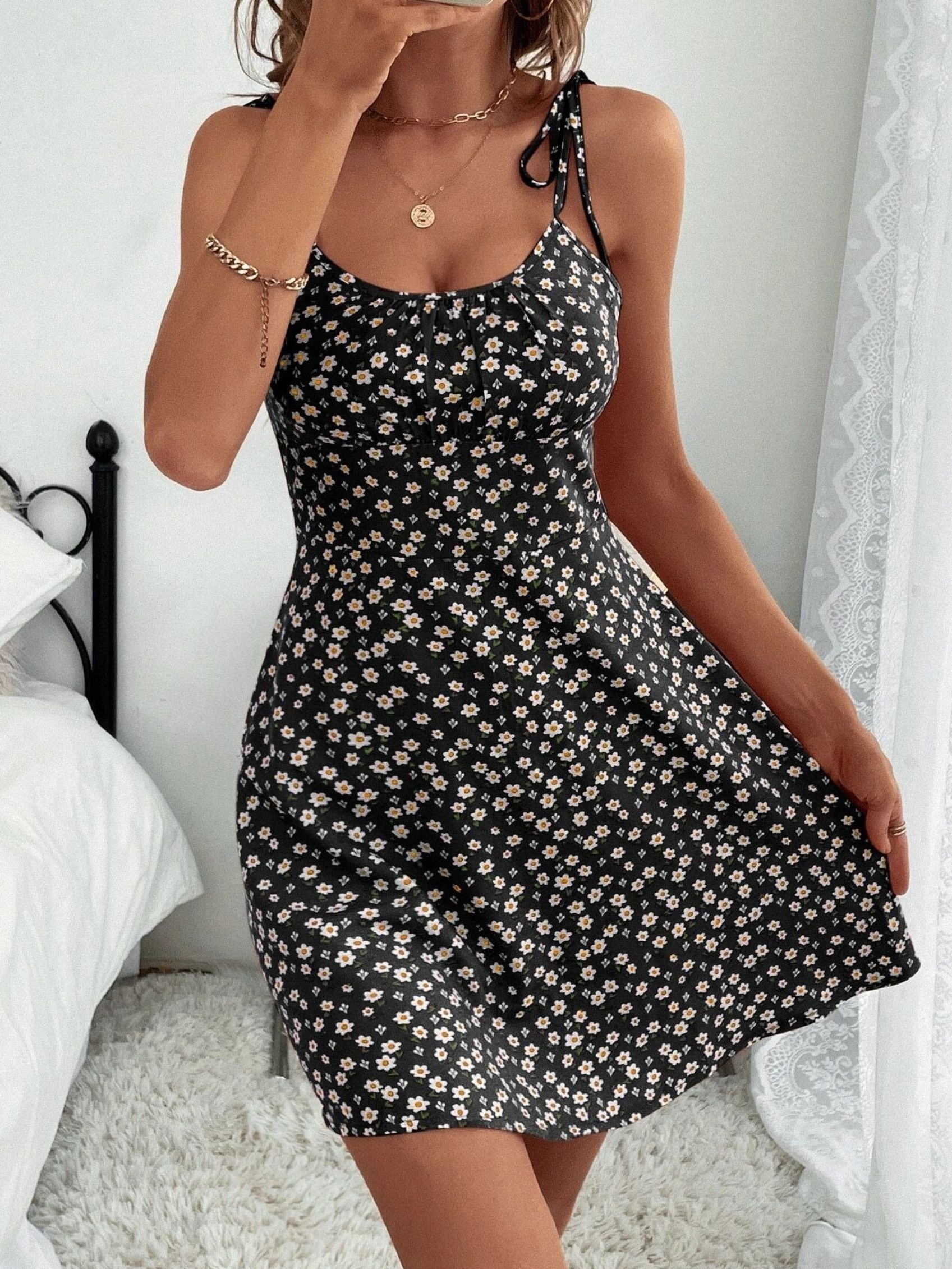  UIRPK CamiBloom - Floral Printed Camisole Dress Womens Summer  Loose-Fit Printed Camisole Mini Dress Tank Sundress (Black,L) : Clothing,  Shoes & Jewelry