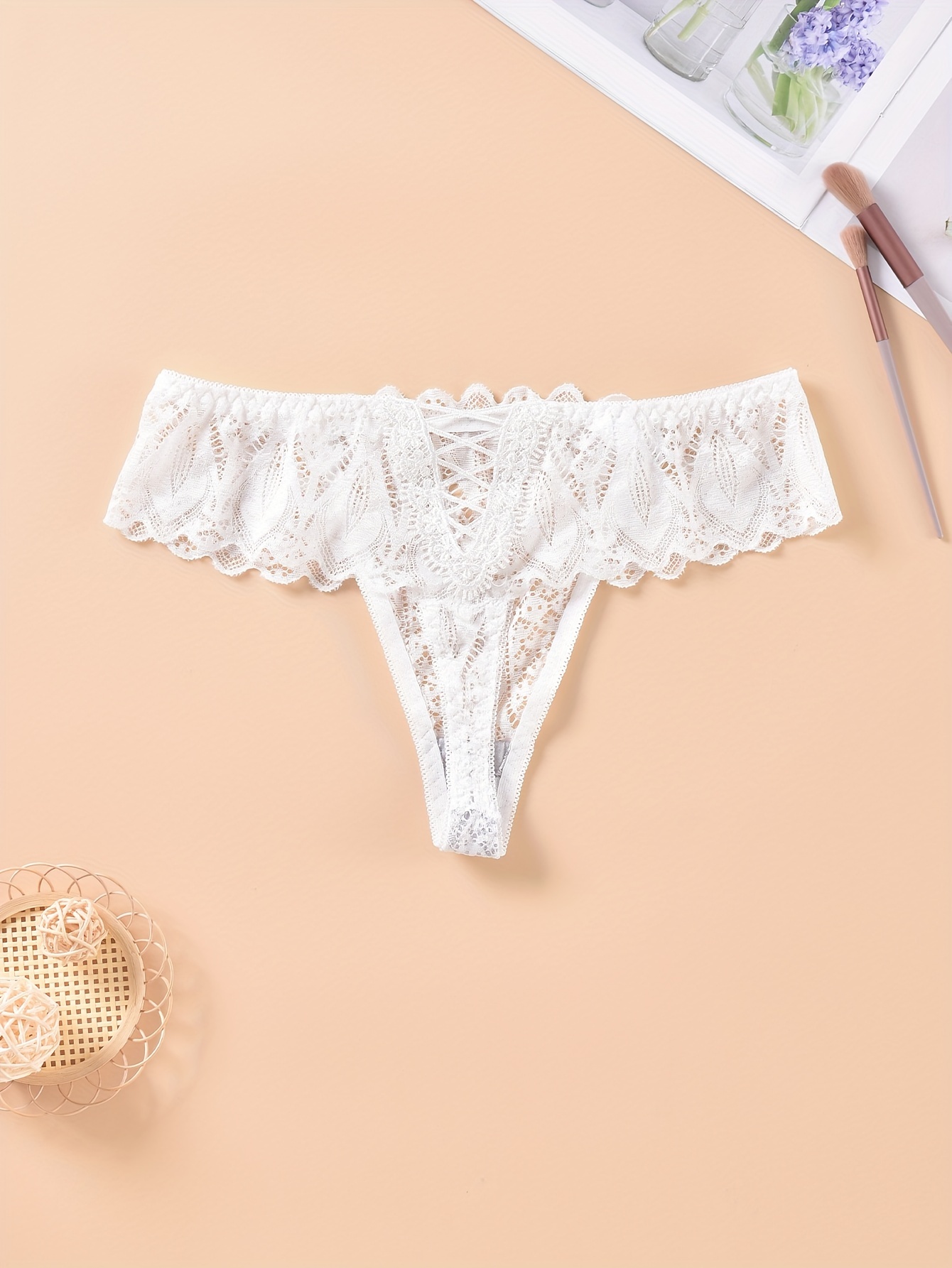 New In Embroidery Pearl Panties Women's Sexy Underwear Lace Bowknot  Breathable G-string Lingerie Stitching Underpants G-string