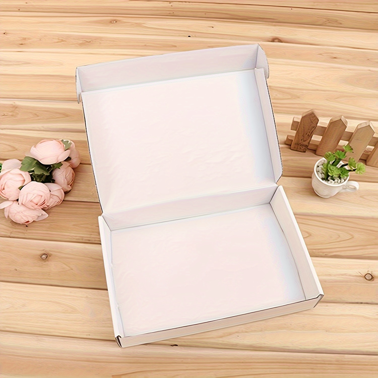 50pcs Small Mailer Boxes 20x32x10cm Corrugated Cardboard Box