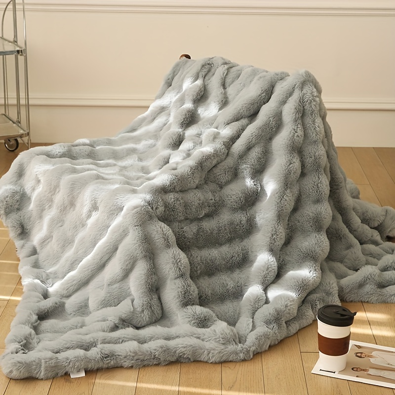 1pc   rabbit fur reversible throw blanket warm blanket nap blanket air conditioning blanket for office outdoor camping sofa gift blanket details 8