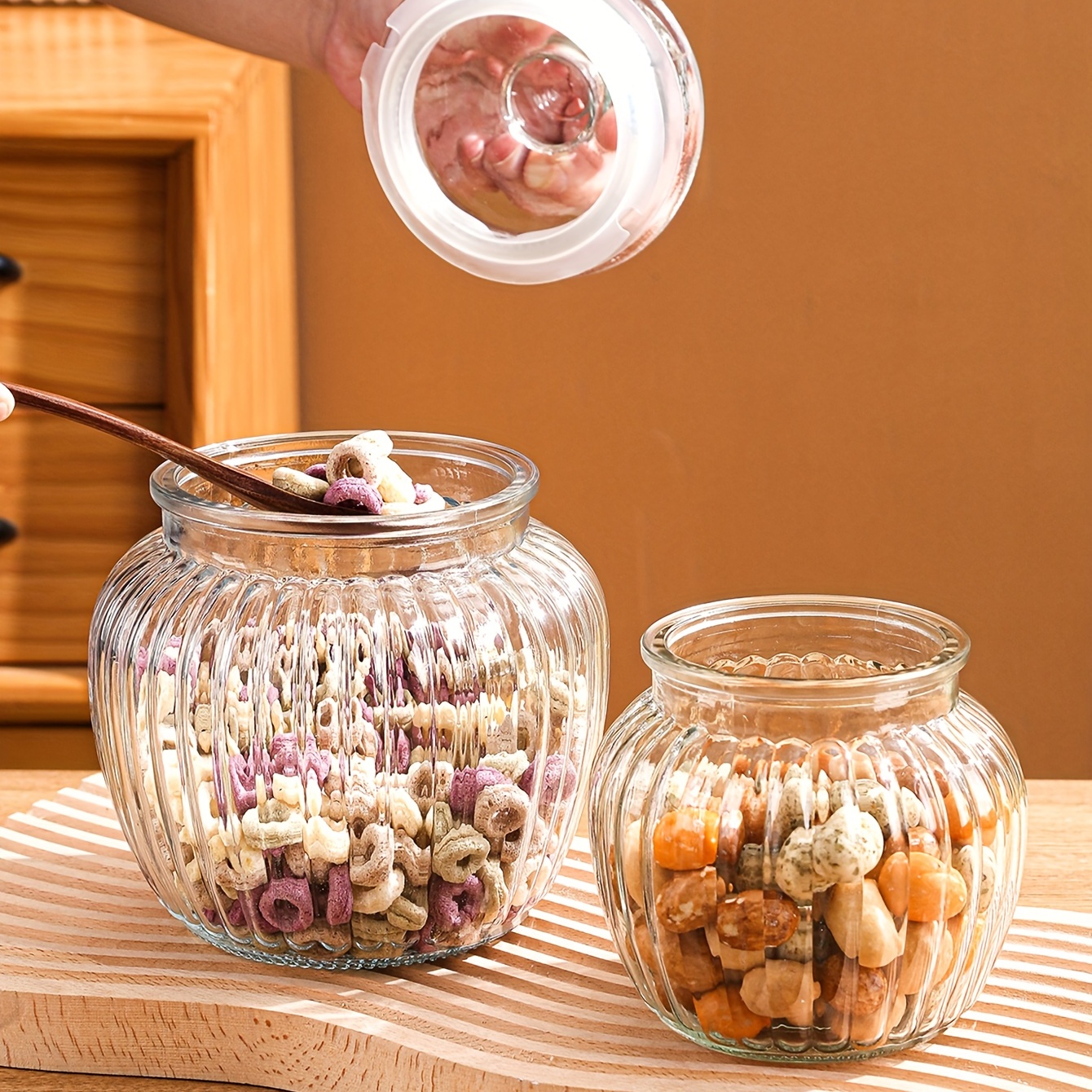 Premium Quality Glass Biscuit Jar with Air-tight lid for Preserving Dry  Food, Cookies, Candies, Snacks