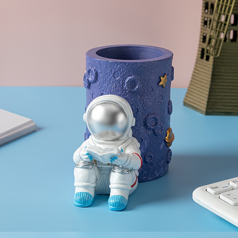 Astronaut Pen and Pencil Cup Holder Decorative Accessories for