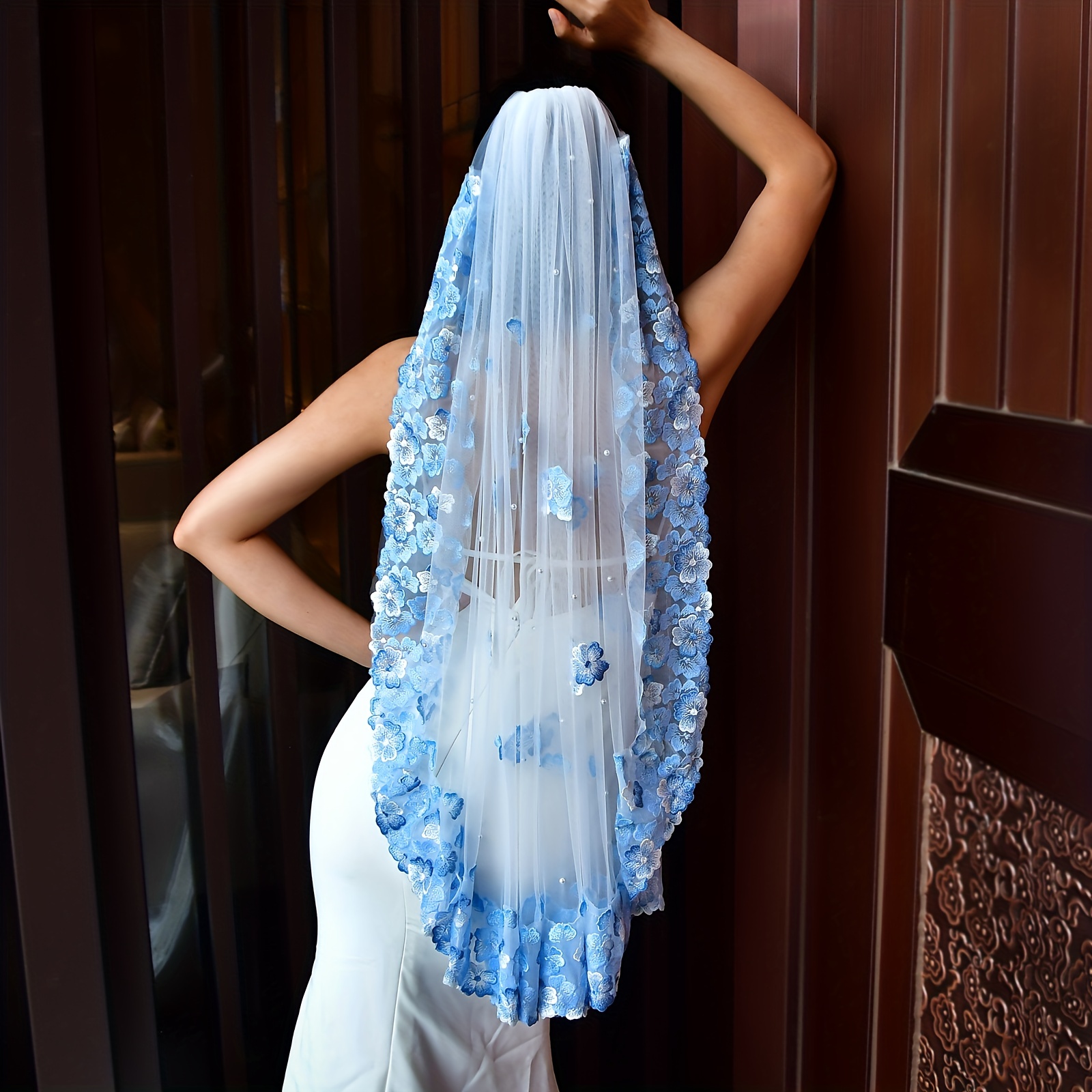 Fantasia in Silk: An Embroidery Design Exploration –