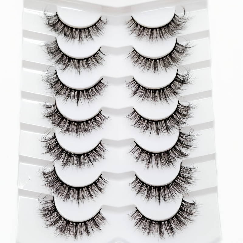 7 Pairs Natural Faux Mink Lashes for a Fluffy, Messy Look