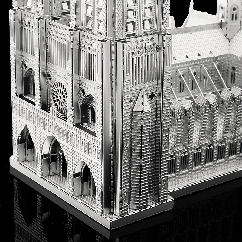 Notre Dame - 3D Metal Puzzles – The One With The Diamond Art