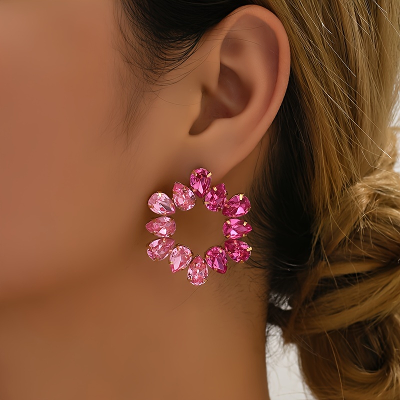 

Boucles D'oreilles Pendantes de Style Coquette, Motif de Fleurs Étincelantes Incrustées de Strass Brillants, Choisissez Une Couleur Que Vous Préférez Assortir Aux Tenues Quotidiennes, Décor de Fête