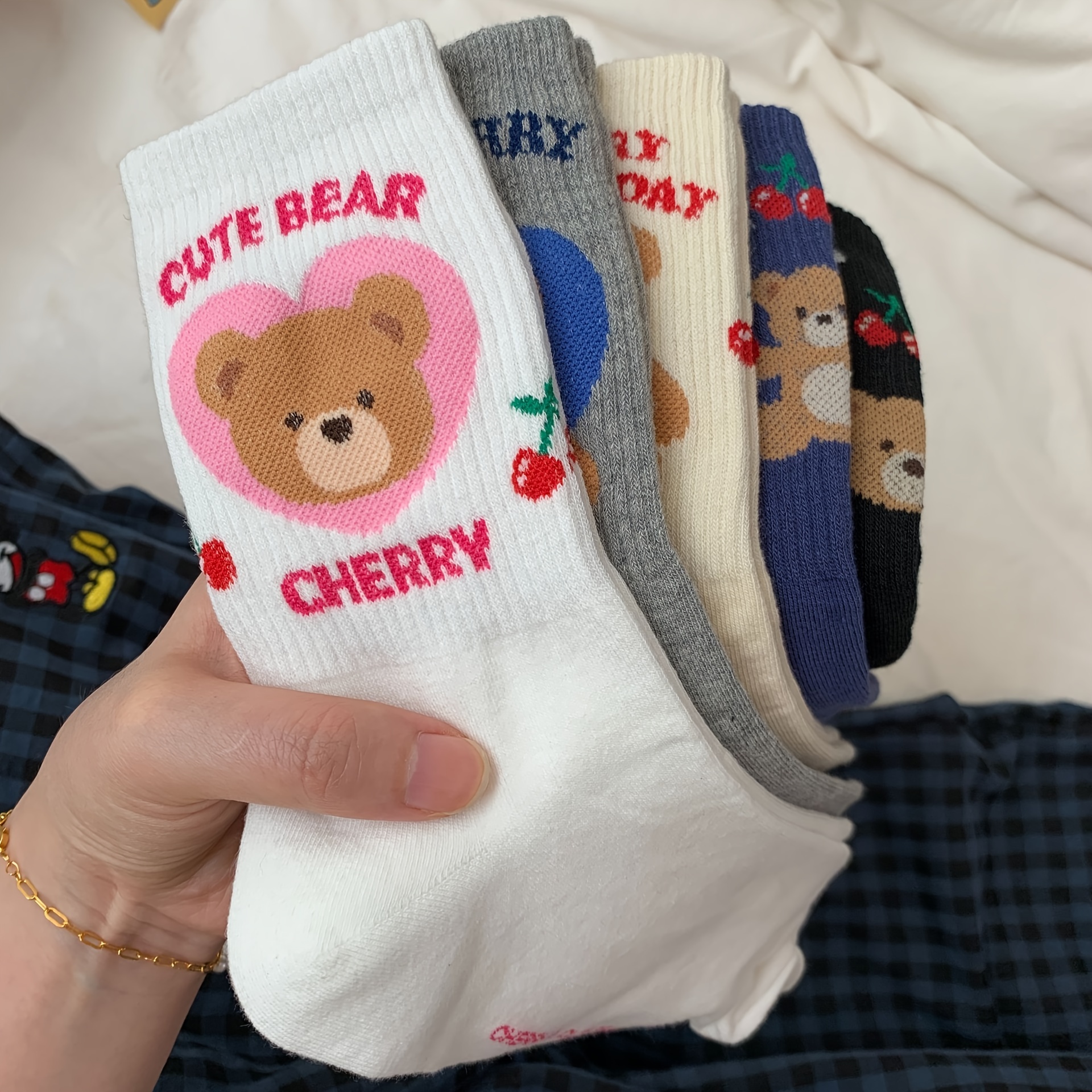 5 pares de calcetines dulces de color sólido, transpirables y absorbentes  del sudor, bonitos calcetines tobilleros con estampado de oso y corazón,  medias y calcetería para mujer - Temu