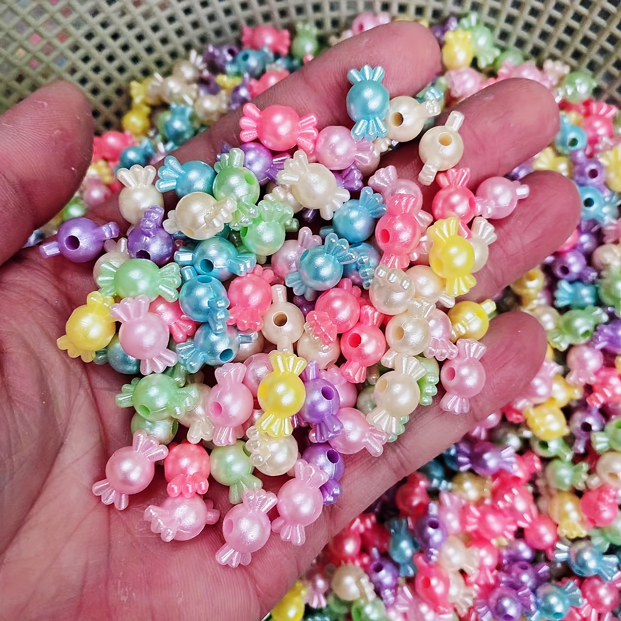 720Pcs Candy Color Acrylic Pastel Beads Heart Beads Star Beads Round Beads,  Colorful Assorted Pony Beads Cute Loose Beads Bulk for Bracelets Jewelry