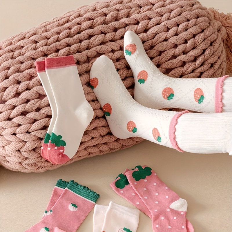 Girls' Autumn and Winter New Cream Strawberry Socks 5 Pairs-S01