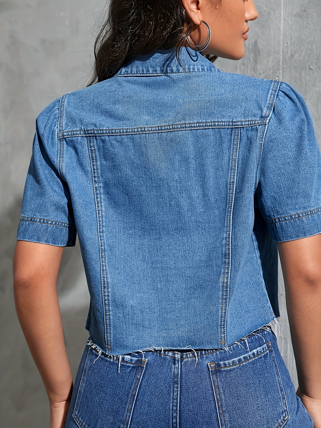 Short cut jean on sale jacket