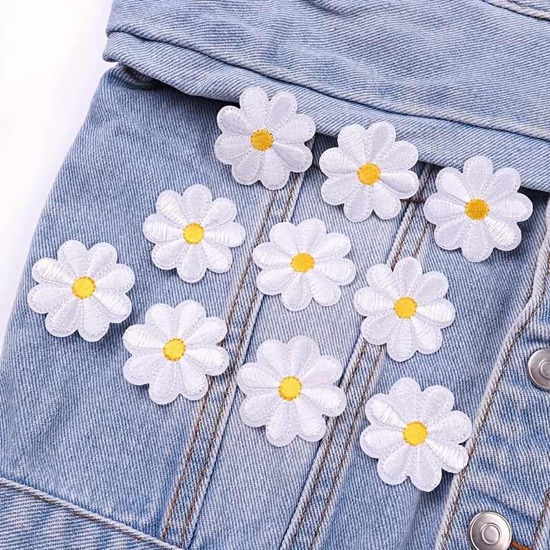 Pair of Iron On Flower Patches Sew On Patch Clothing Jeans Dress Flowe