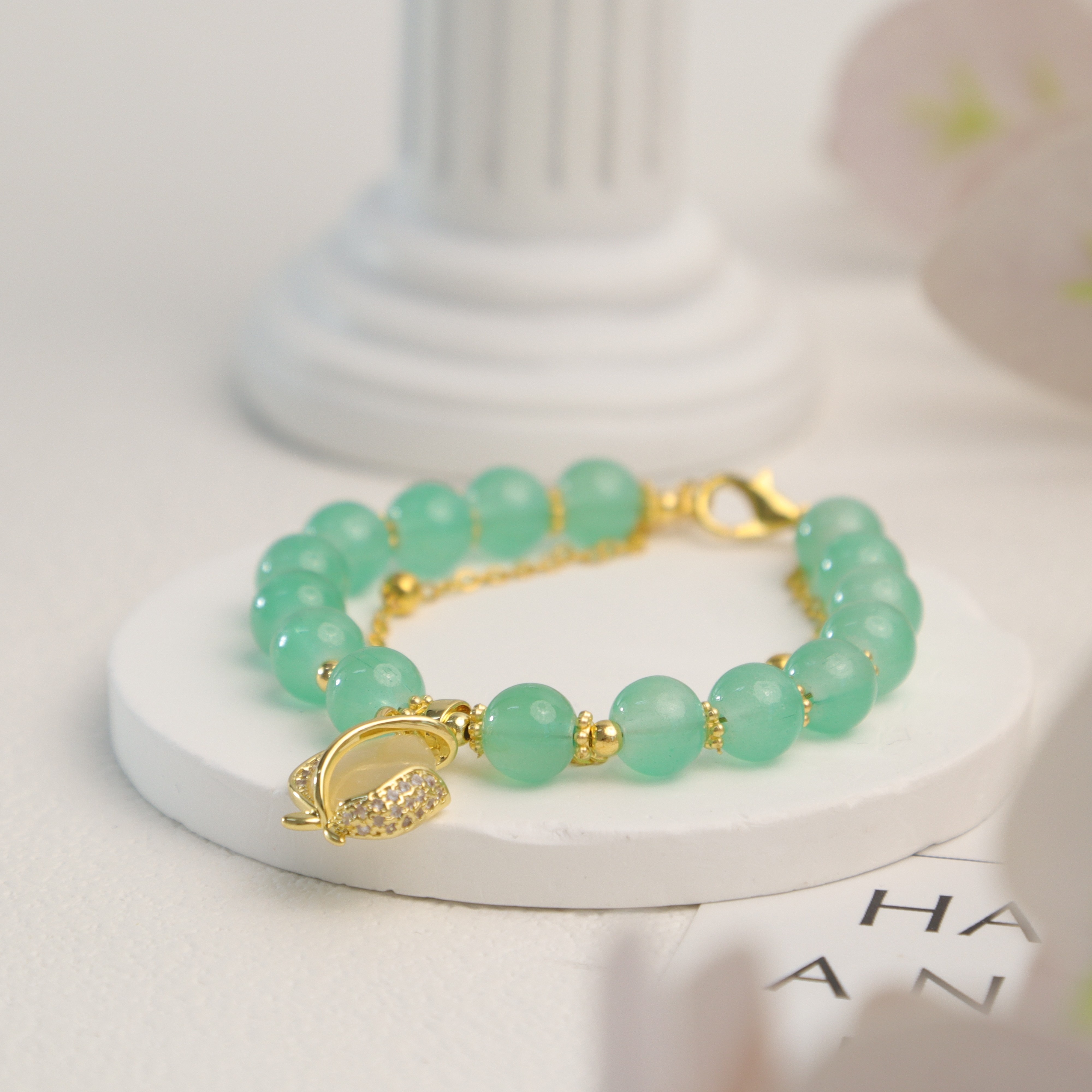 Shiny Jade Bracelet