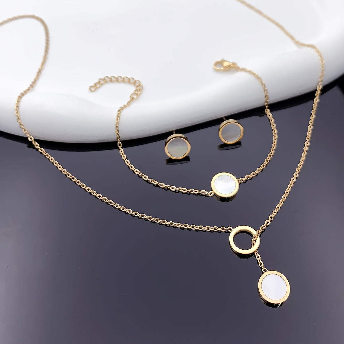TEMU 4-teiliges Set Mode Damen Runde Muschel Gold Edelstahl Halskette Armband Ohrringe Geburtstag Weihnachten Neujahr Dating Geschenk Tanz Gymnastik