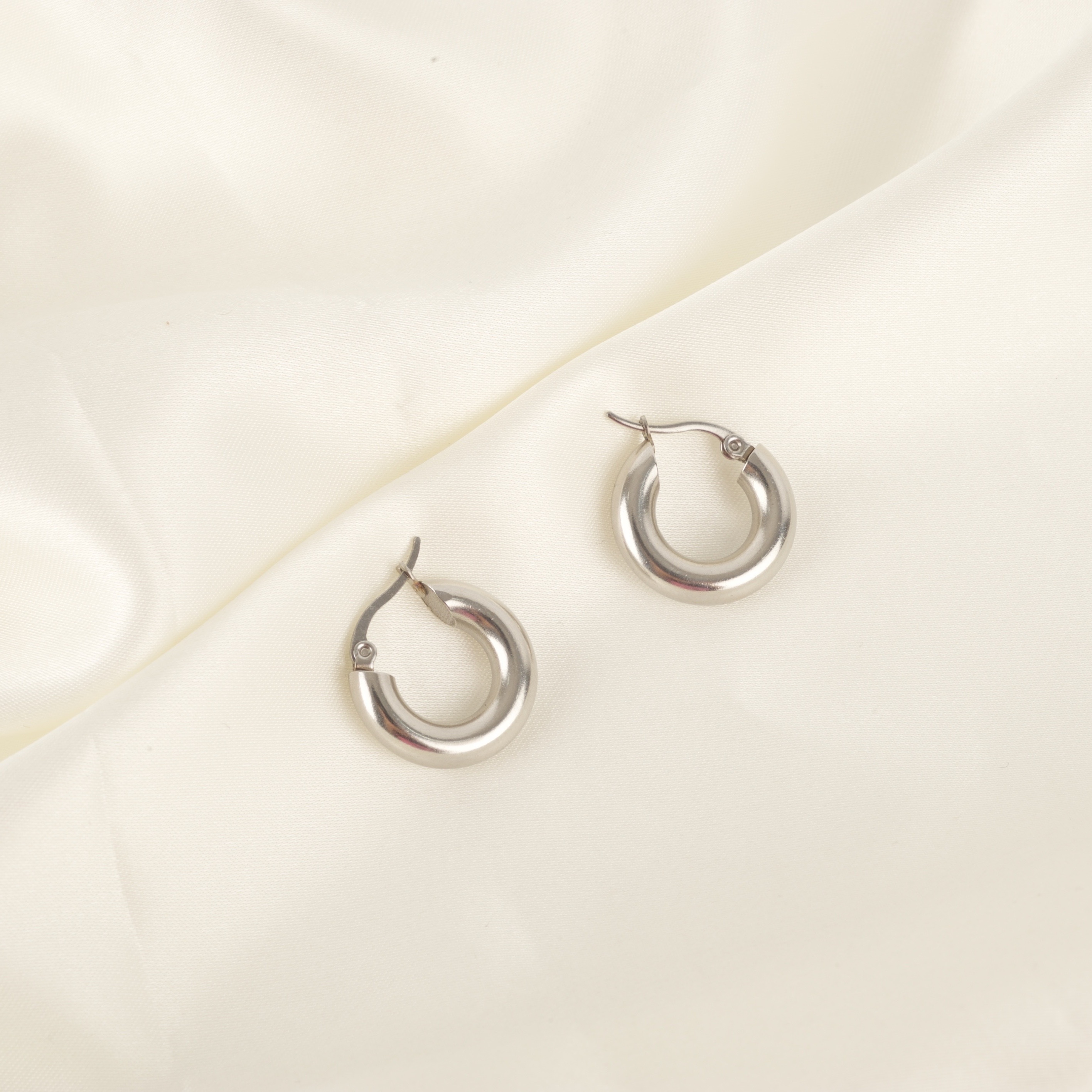 Men's Vintage Hoop Earrings