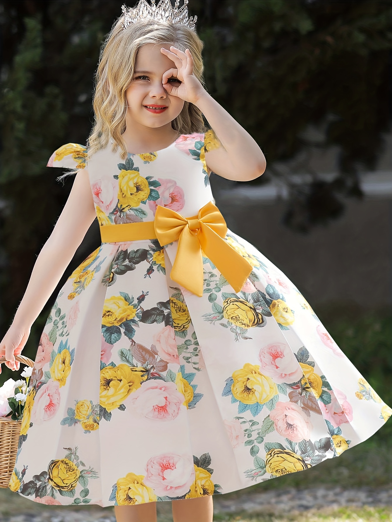 Kid Girl Sweet Floral Print Cold Shoulder Button Design Short-sleeve Dress