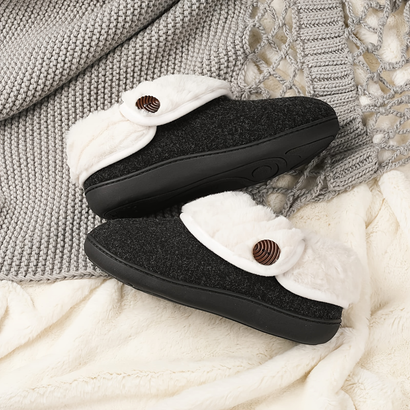 Women's Fleece Liner Fuzzy Slippers Solid Comfort Shoes