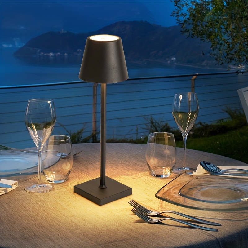 Rechargeable deals lamp outdoor