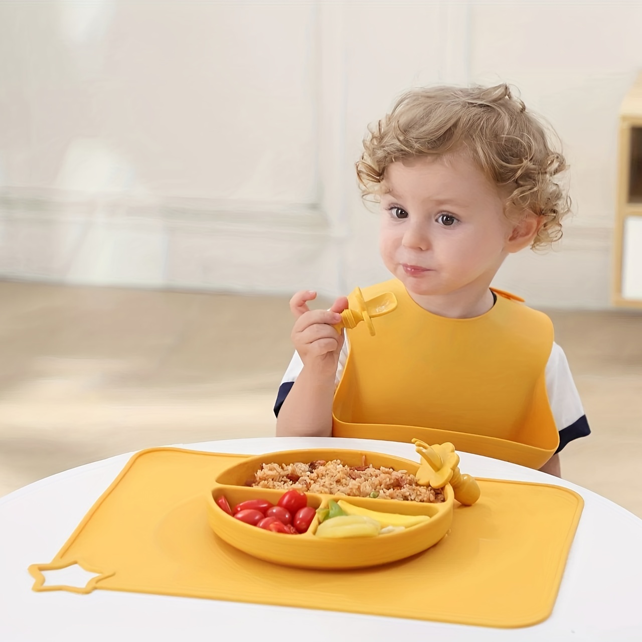 Platos para niños pequeños con succión, placa de silicona para bebé, mantel  individual dividido para bebé, 100% silicona de grado alimenticio sin BPA