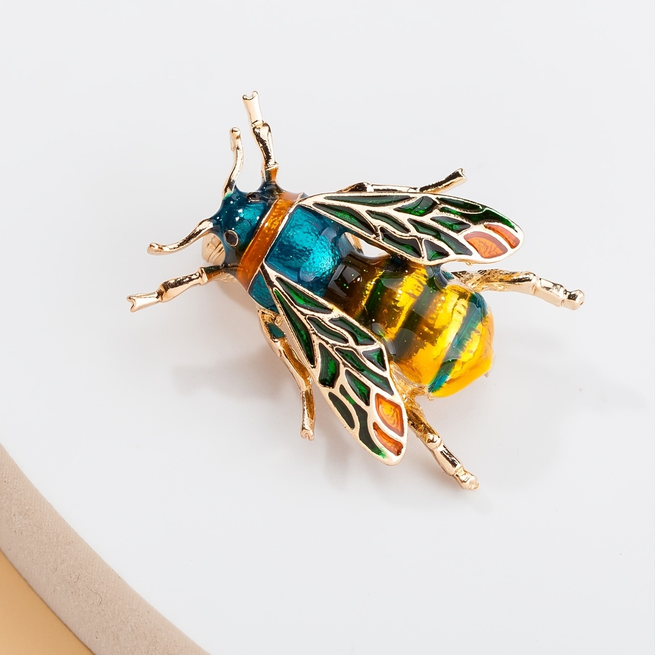 Lovely Bee Brooch Pin For Women Clothes - Temu