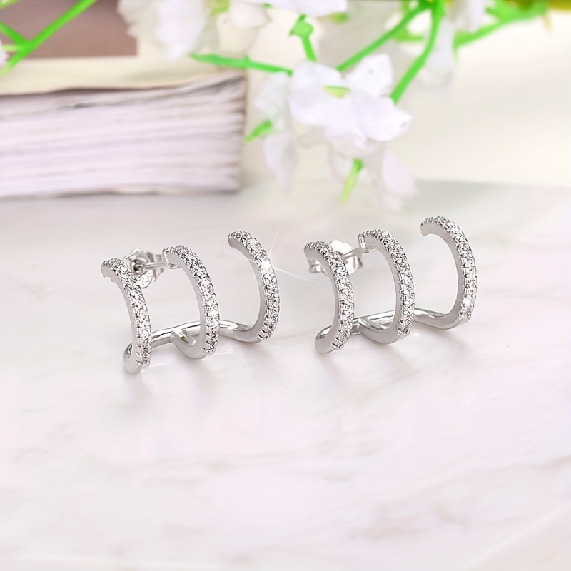 Zirconia 3 Claw Stud Earrings for Women