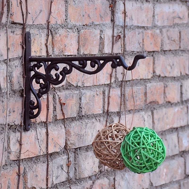 Curved Decorative Basket Hook, Rustic Cast Iron Wall Hook, Hanging