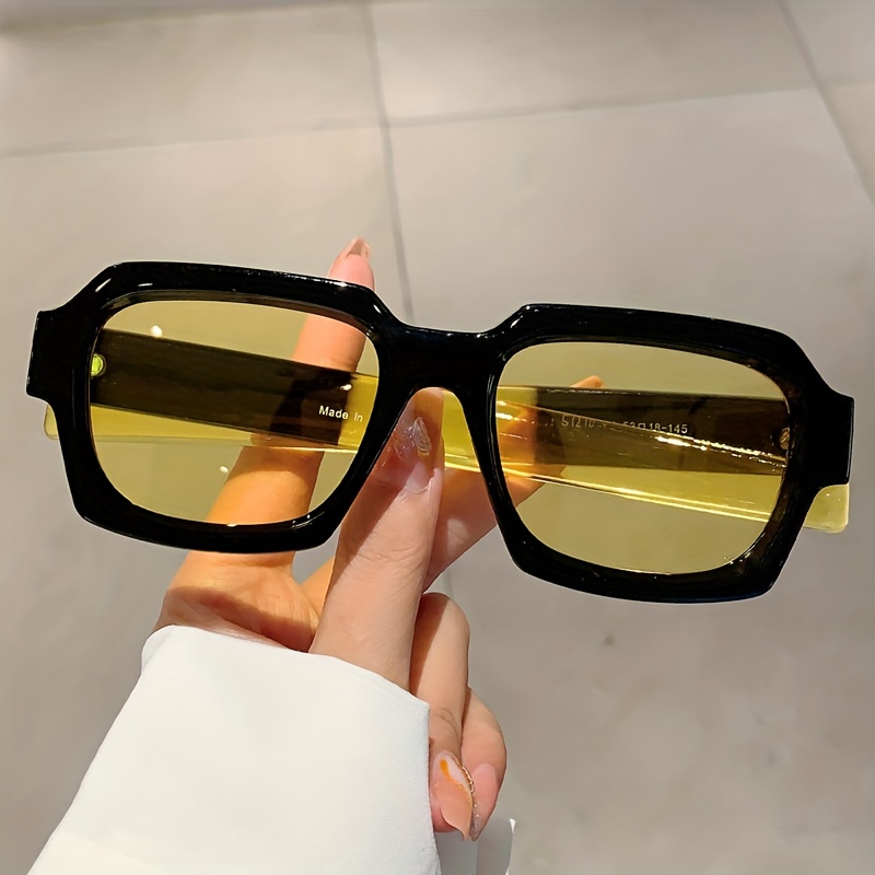 Retro Square Fashion Sunglasses For Women Men Vintage Anti Glare UV400 Sun Shades For Party Beach Travel