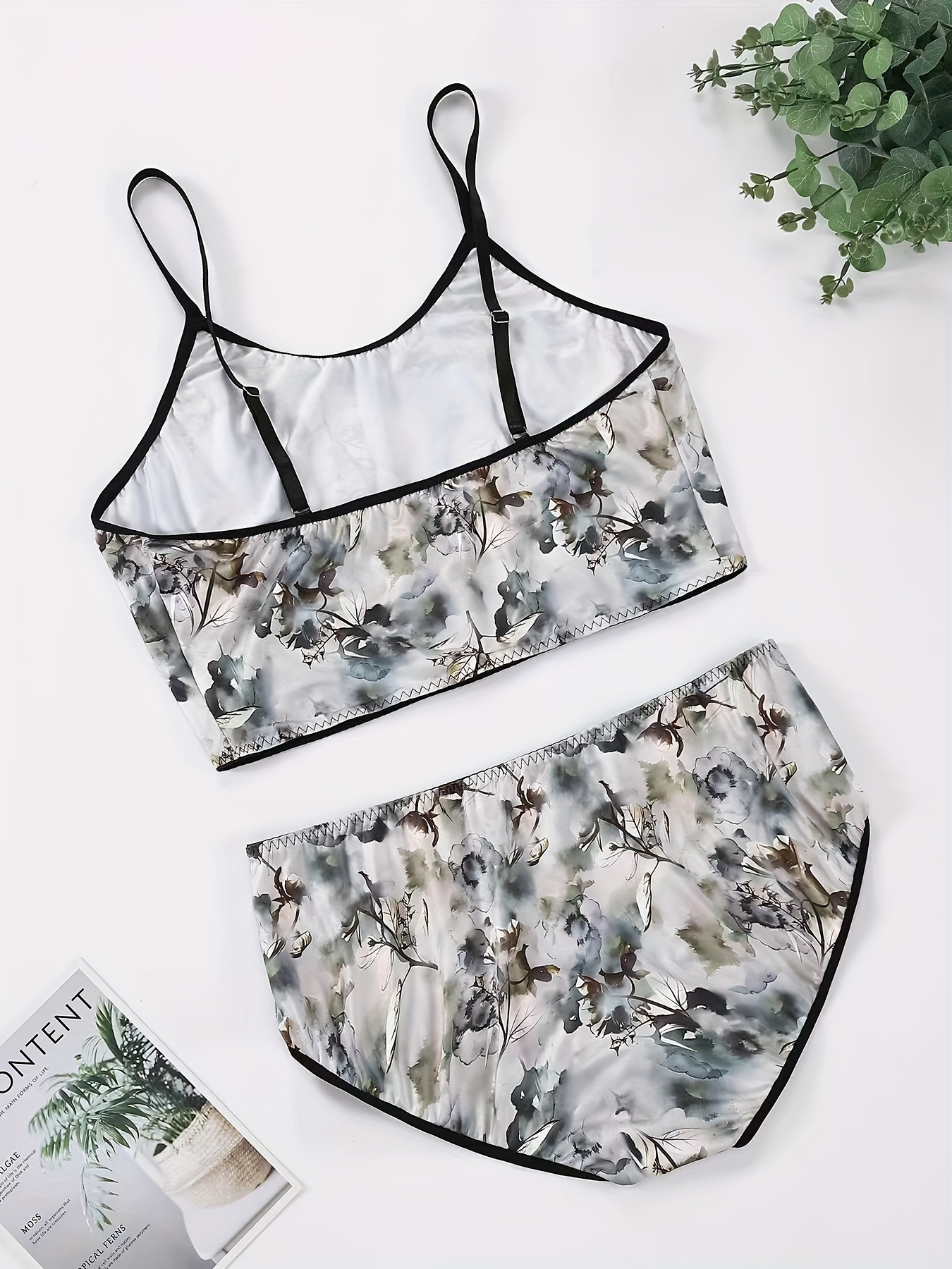 Plus Size Contrast Lace Floral Trim Semi Sheer Bra & Panties Set, Women's  Plus Sexy Medium Stretch Underwear Set