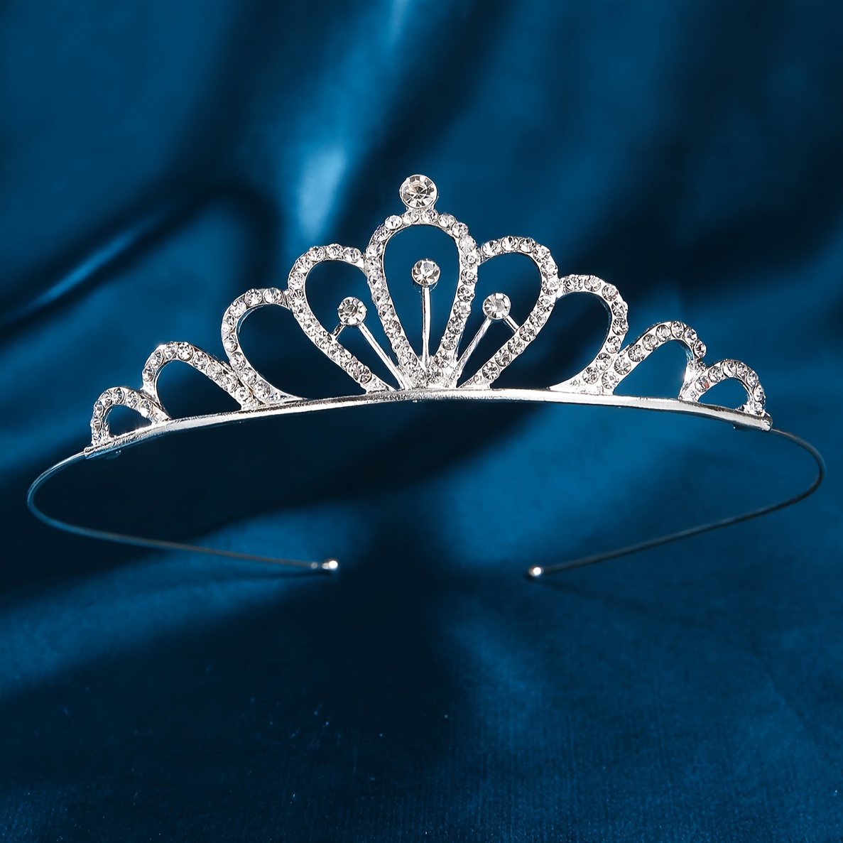 Dropship New Crown Tiara Rhinestone Horse Eye Dot Diamond Princess Crown  Hair Accessories to Sell Online at a Lower Price