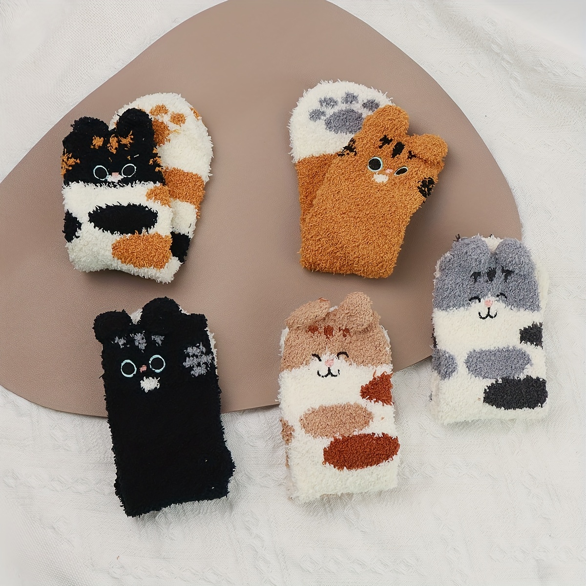 A Pair Girl's Cat Paw Pattern Embroidered Crew Socks Comfy - Temu